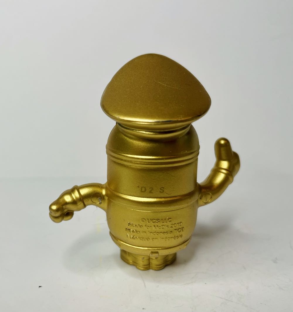 Gold Minion - UCS LLC (Minions) action figure collectible - Main Image 3
