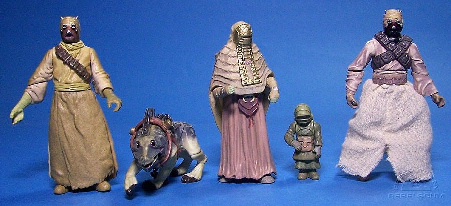 Bantha with Tusken Raiders - Hasbro (30th Anniversary Collection) action figure collectible [Barcode 653569232643] - Main Image 2
