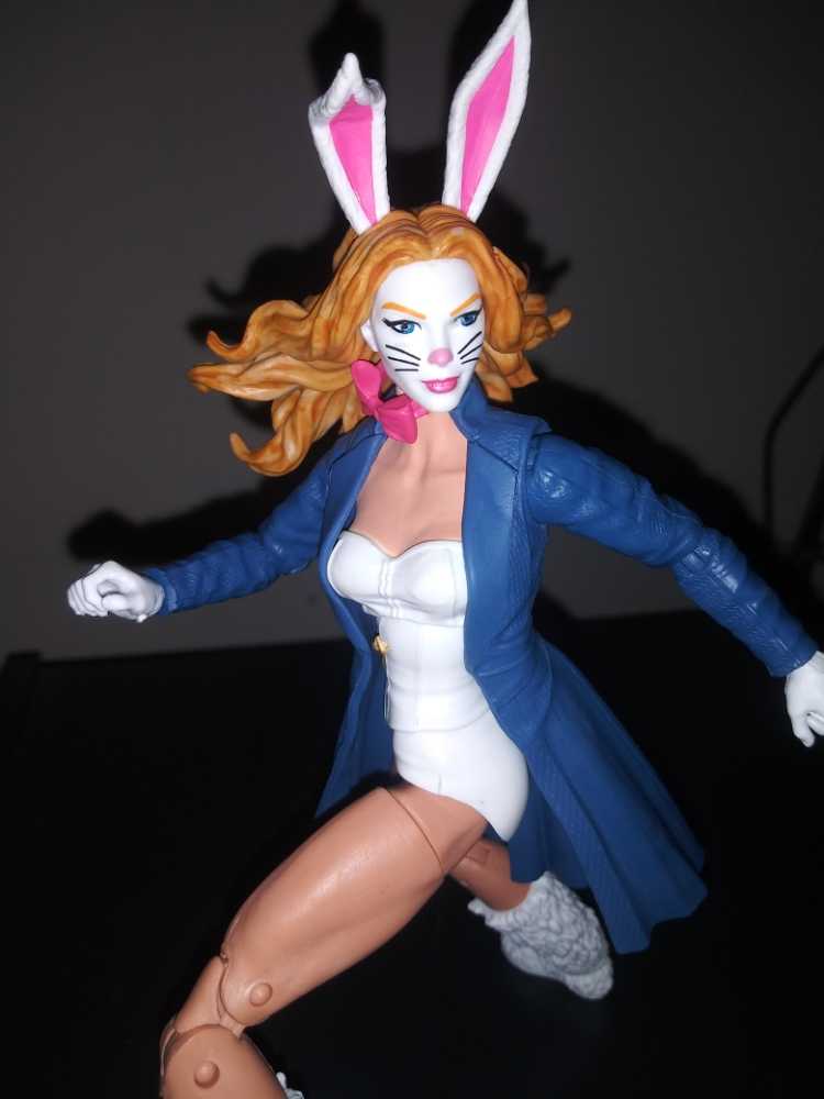White Rabbit - Hasbro (Marvel Legends) action figure collectible - Main Image 3