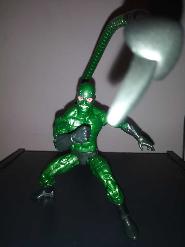 Scorpion - Hasbro (Marvel Legends) action figure collectible - Main Image 2