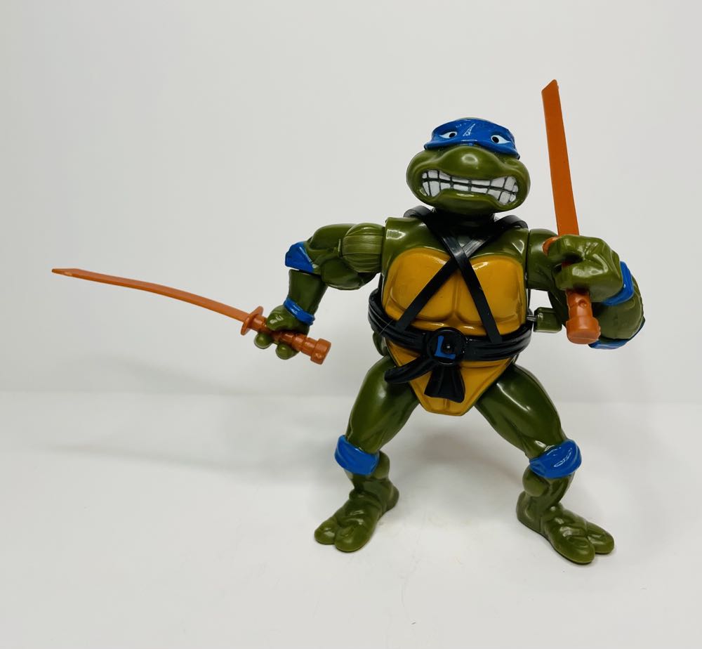 TMNT 1990 - Wacky Action Sword Slicin’ Leonardo - Playmates (Teenage Mutant Ninja Turtles) action figure collectible - Main Image 3