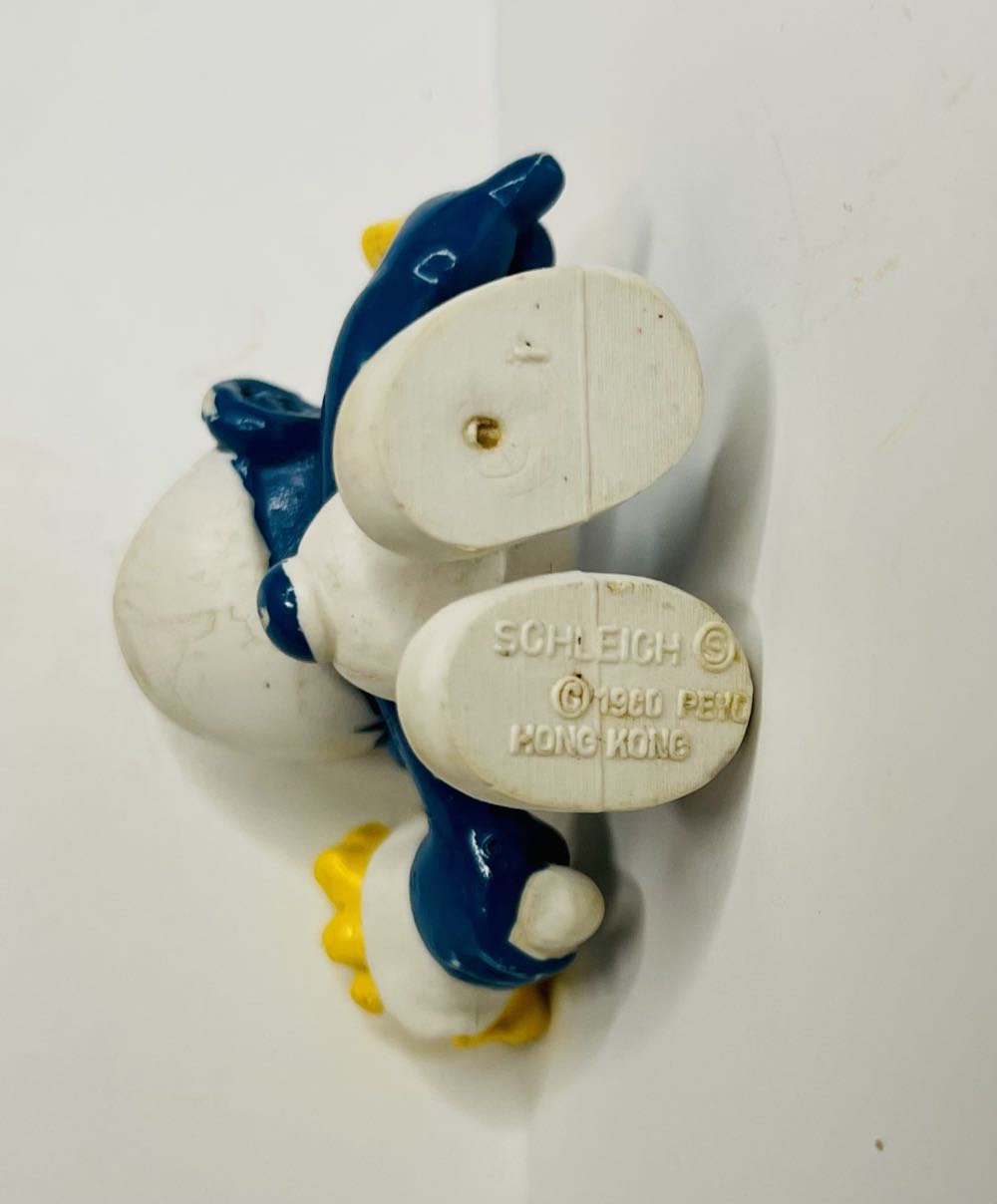 Smurf With French Fries - Schleich (The Smurfs) action figure collectible - Main Image 3