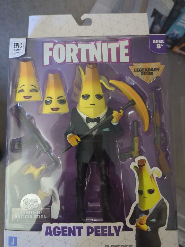 Agent Peely - Jazwares (Fortnite Legendary Series) action figure collectible [Barcode 191726389996] - Main Image 3