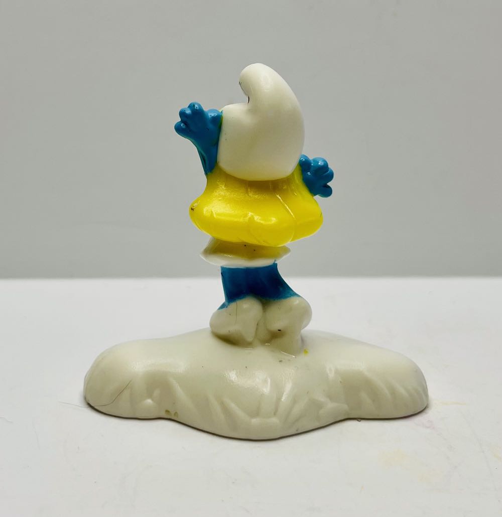 Smurfette - TM & Peyo (The Smurfs Lost Village Movie) action figure collectible - Main Image 2