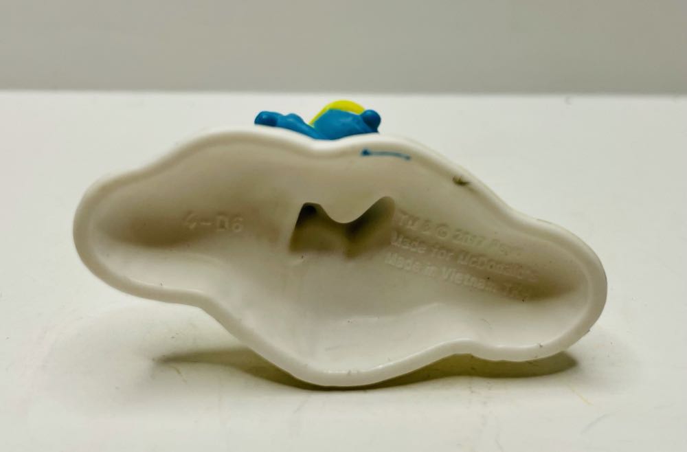 Smurfette - TM & Peyo (The Smurfs Lost Village Movie) action figure collectible - Main Image 3