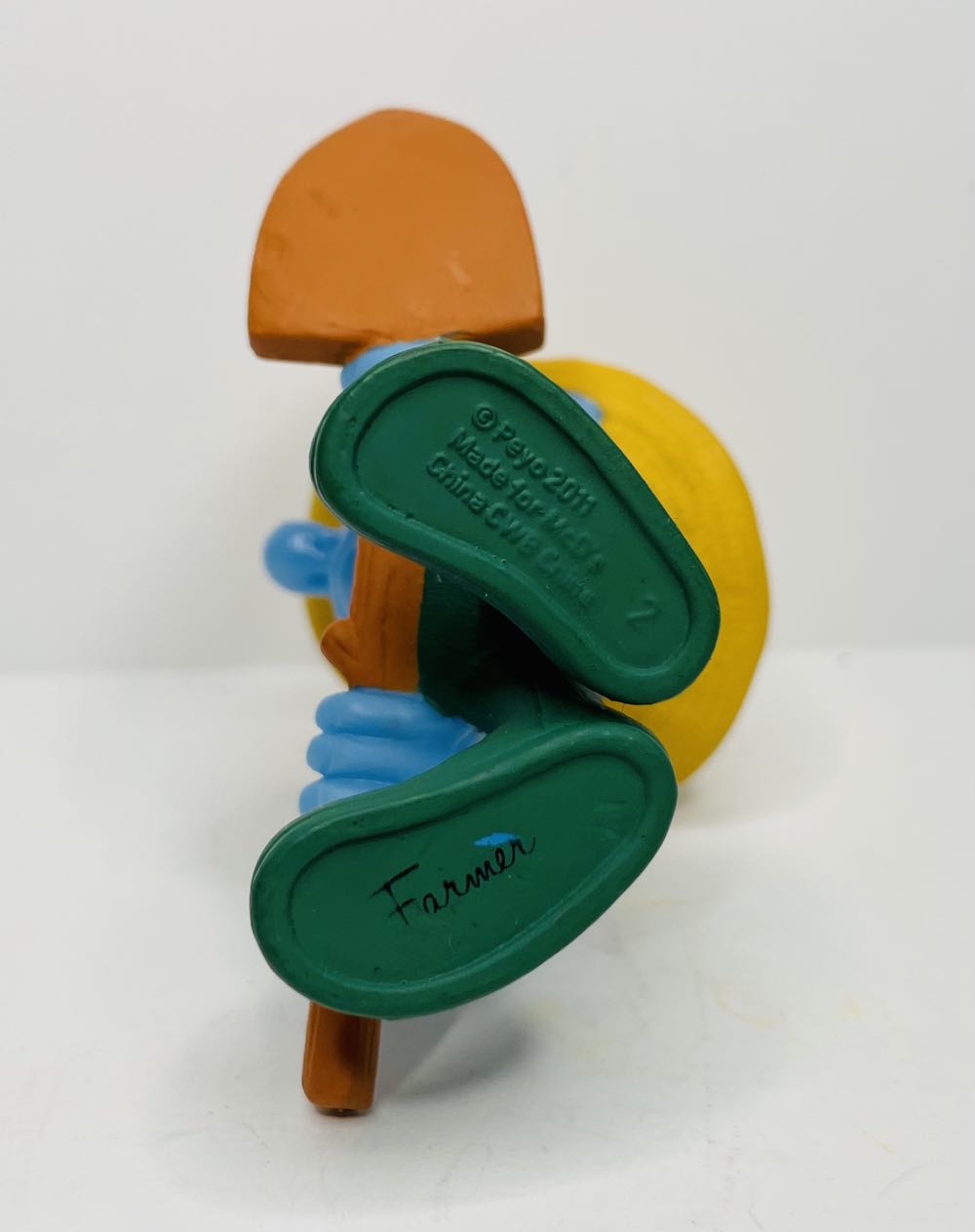 Farmer Smurf - Peyo (The Smurfs) action figure collectible - Main Image 3
