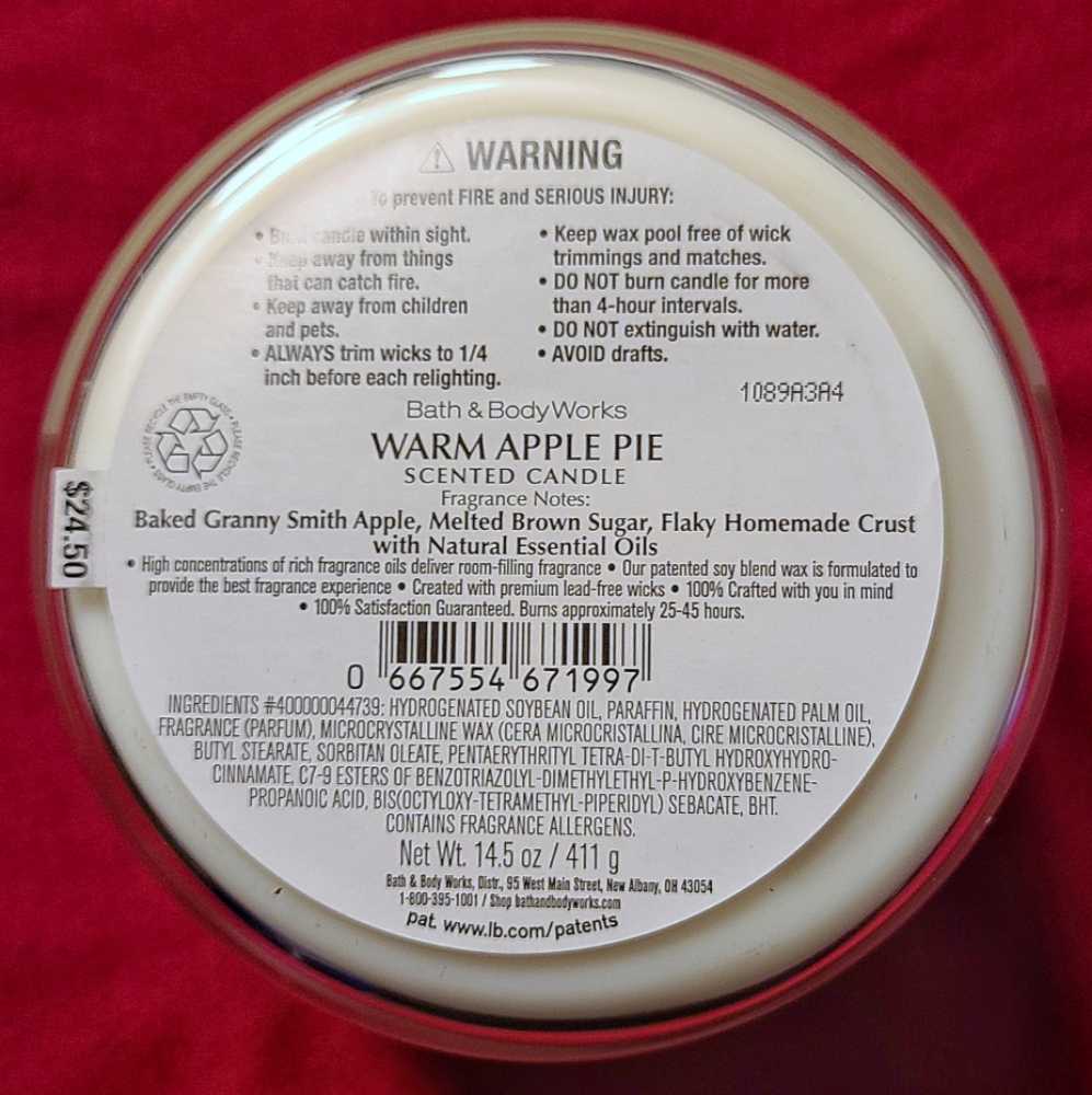 CANDLE: USA Patriotic Bath & Body Works Warm Apple Pie 2021 - Bath & Bodyworks Candle (USA Candles) action figure collectible [Barcode 667554671997] - Main Image 2