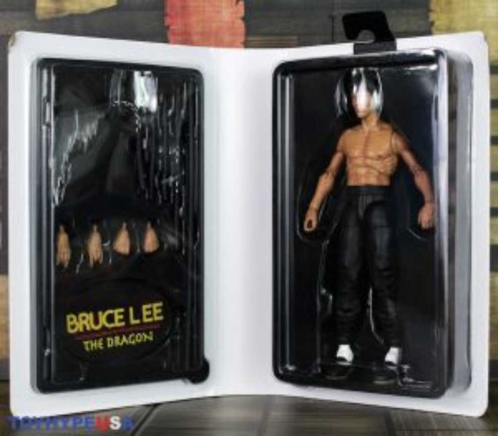 Bruce Lee (The Dragon) - Diamond Select - Diamond Select (Bruce Lee) action figure collectible [Barcode 699788833506] - Main Image 3