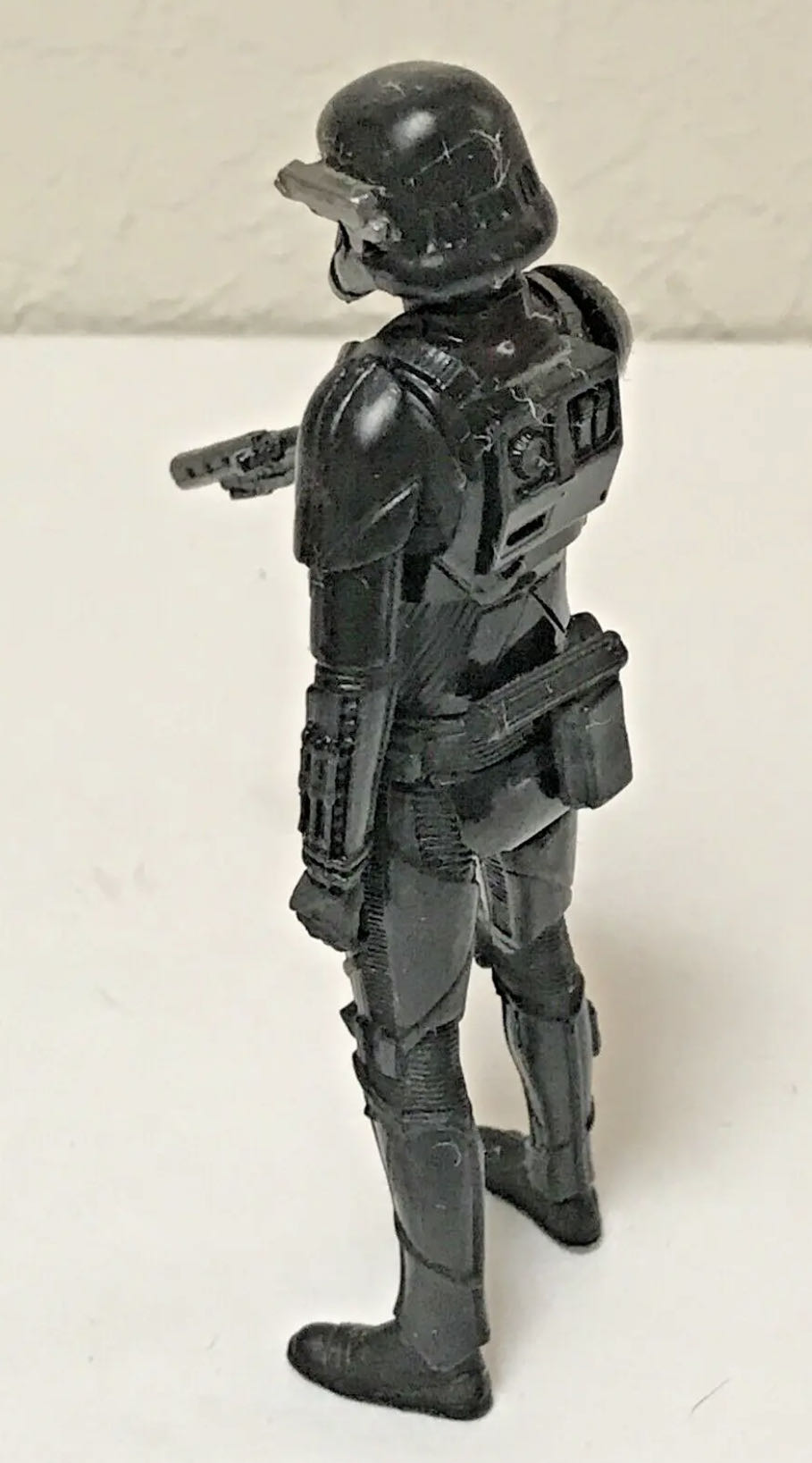 VC 127: Imperial Death Trooper - Hasbro (Star Wars - The Vintage Collection) action figure collectible - Main Image 4