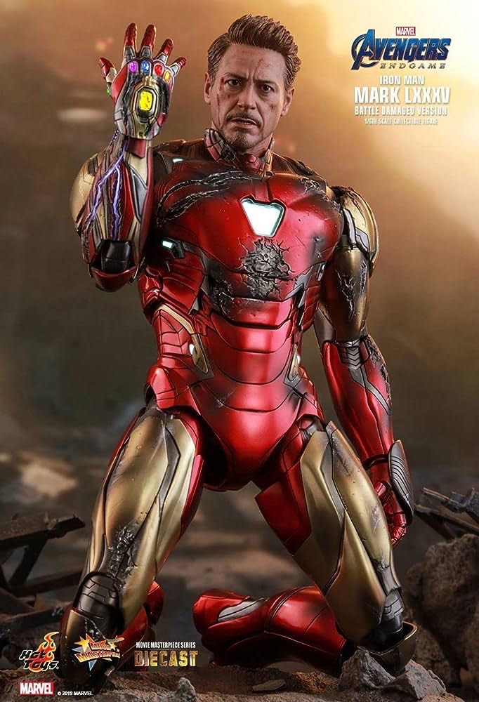 Iron Man Battle Damaged - Hot Toys action figure collectible - Main Image 4