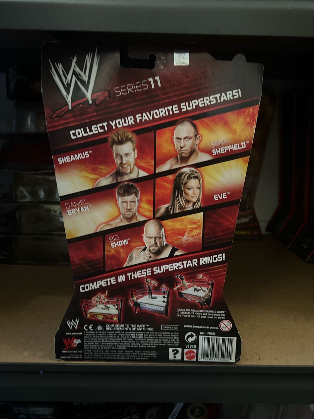 Daniel Bryan Elite 38  action figure collectible [Barcode 887961088007] - Main Image 2