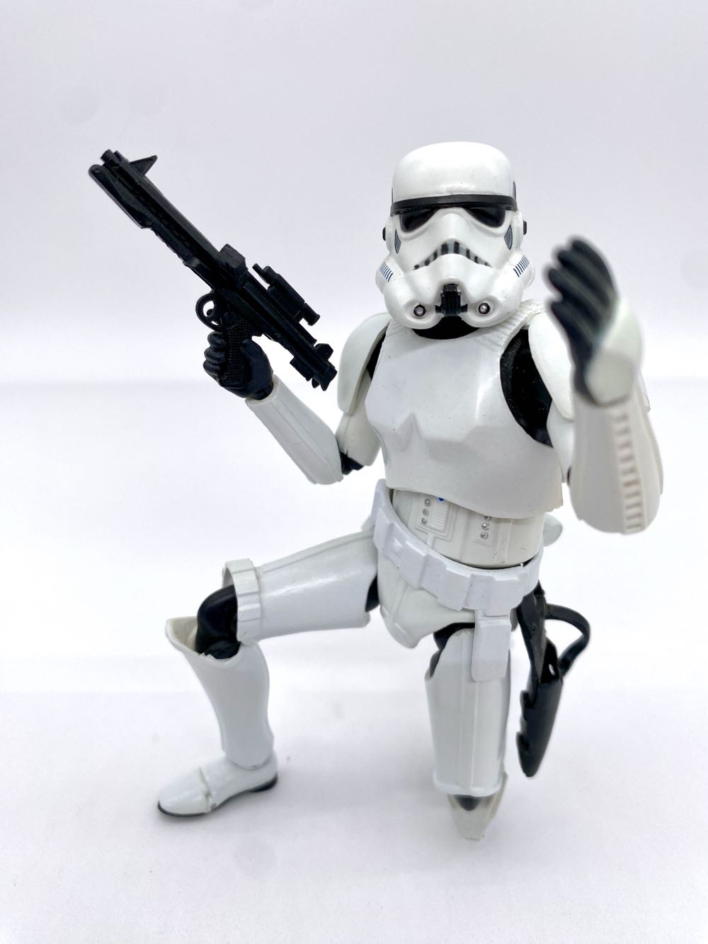 Stormtrooper (Mafex No. 010) - Medicom (Star Wars: Episode IV - A New Hope) action figure collectible [Barcode 4530956470108] - Main Image 4