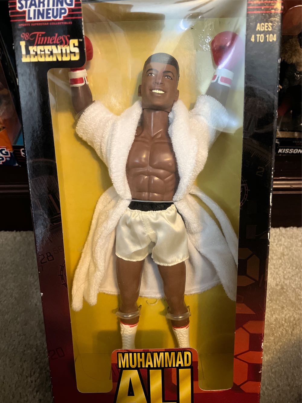 SLU Timeless Legends Muhammad Ali  action figure collectible [Barcode 076281280189] - Main Image 2