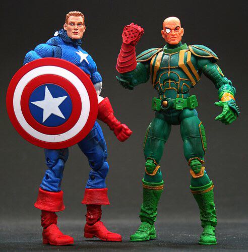 Baron Strucker - Toy Biz (Marvel Legends) action figure collectible [Barcode 035112713395] - Main Image 2