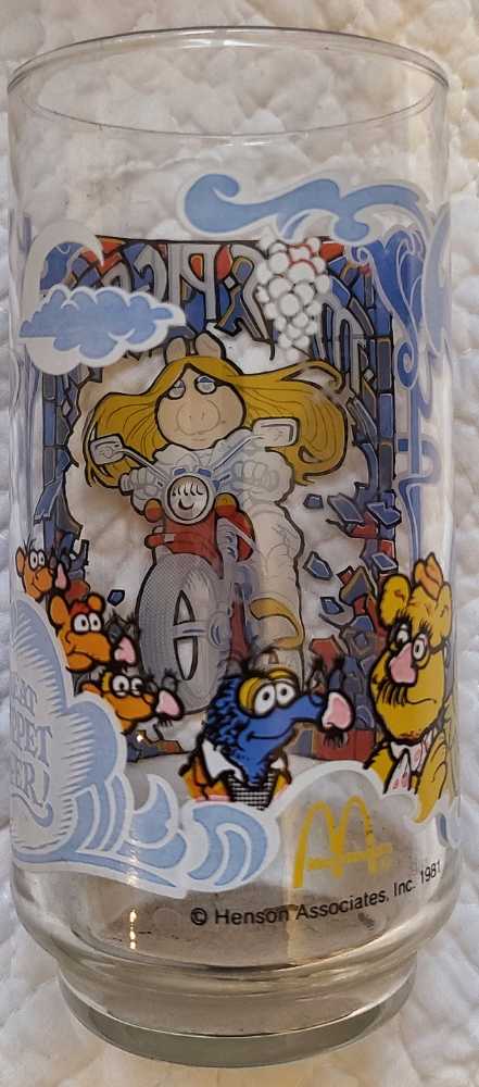 Glasses The Muppets : McDonald’s The Great Muppet Caper - Miss Piggy - Mcdonald’s (The Great Muppet Caper) action figure collectible - Main Image 2