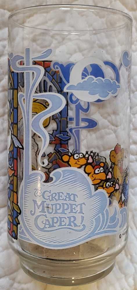 Glasses The Muppets : McDonald’s The Great Muppet Caper - Miss Piggy - Mcdonald’s (The Great Muppet Caper) action figure collectible - Main Image 3