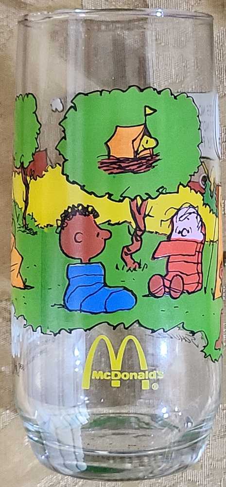 Glasses Peanuts Gang: McDonald’s Camp Snoopy - Lucy - Mcdonald’s (Peanuts) action figure collectible - Main Image 2