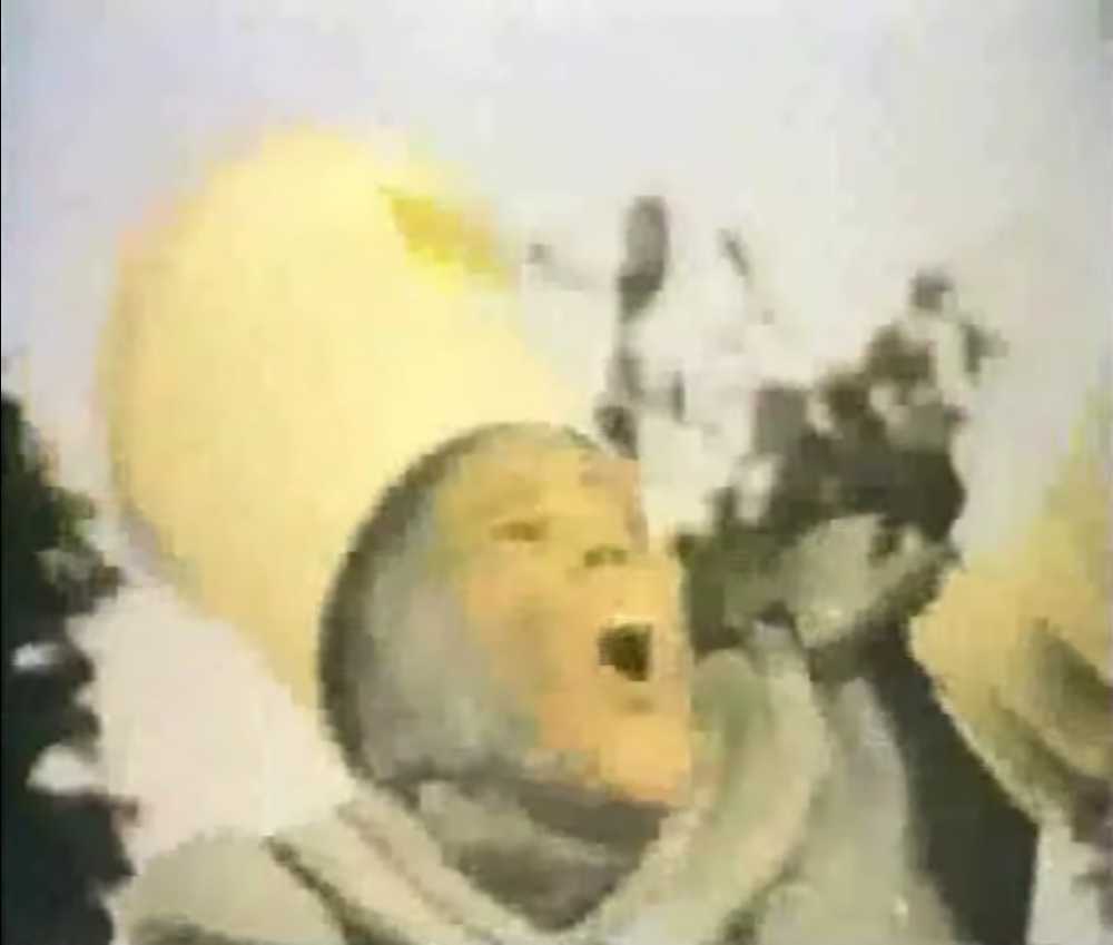 Glasses Star Burger King Characters - Sir Shake-A-Lot  - Burger King Corporation (Burger King Promotional Characters) action figure collectible - Main Image 4