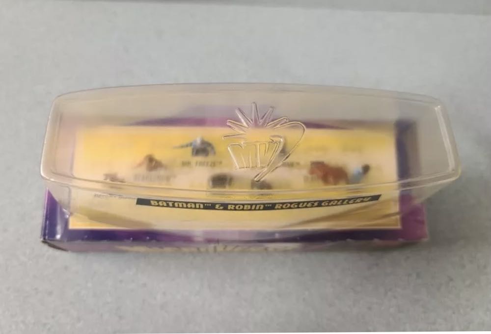 Kenner The Adventures Of Batman & Robin Rogues Gallery Microverse Adventures  action figure collectible [Barcode 076281550077] - Main Image 3