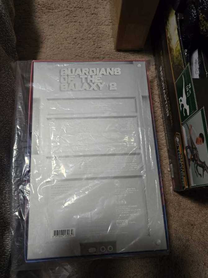 Hot Toys Marvel Guardians of the Galaxy Vol. 2 Yondu Deluxe Version  - Hot Toys (Guardians Of The Galaxy 2) action figure collectible [Barcode 4897011184234] - Main Image 2