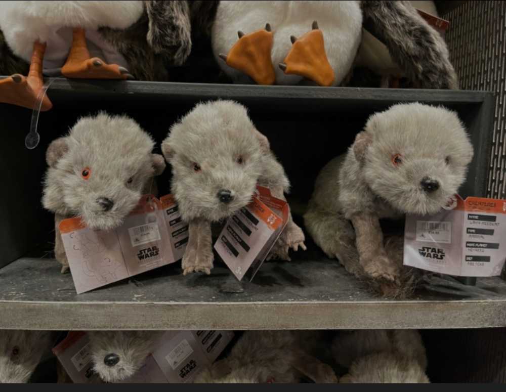 Disney Galaxy’s Edge PlushCreatures- Star Wars Lava Meerkat 10 inch plush MANDO - Disney Galaxy’s Edge Shops (Star Wars The Mandalorian) action figure collectible [Barcode 400933413616] - Main Image 3