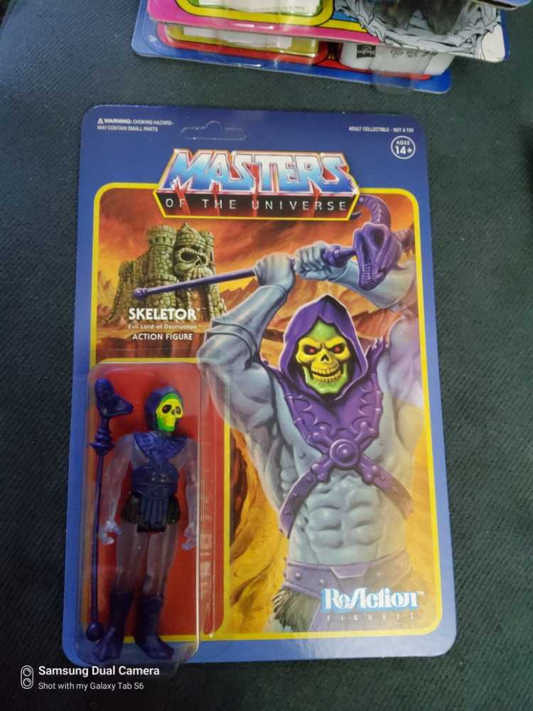 Skeletor Clear Version - Super 7 (Masters Of The Universe ReAction) action figure collectible [Barcode 811169035822] - Main Image 1
