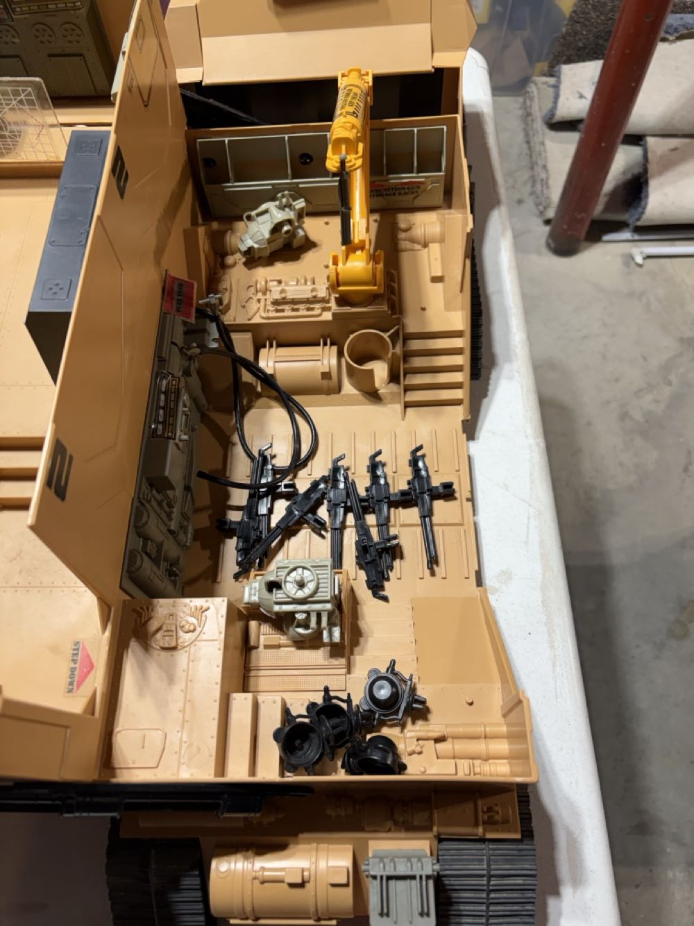 Mobile Command Center - Hasbro - G.I. Joe (G.I. Joe) action figure collectible - Main Image 3