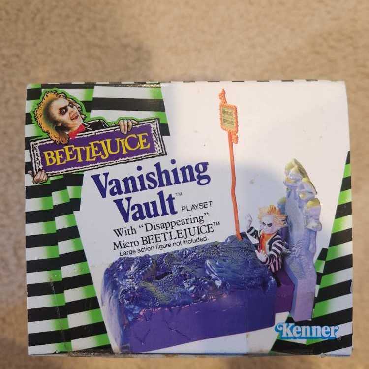 Beetlejuice Vanishing Vault - Kenner (Beetlejuice) action figure collectible [Barcode 076281301402] - Main Image 4