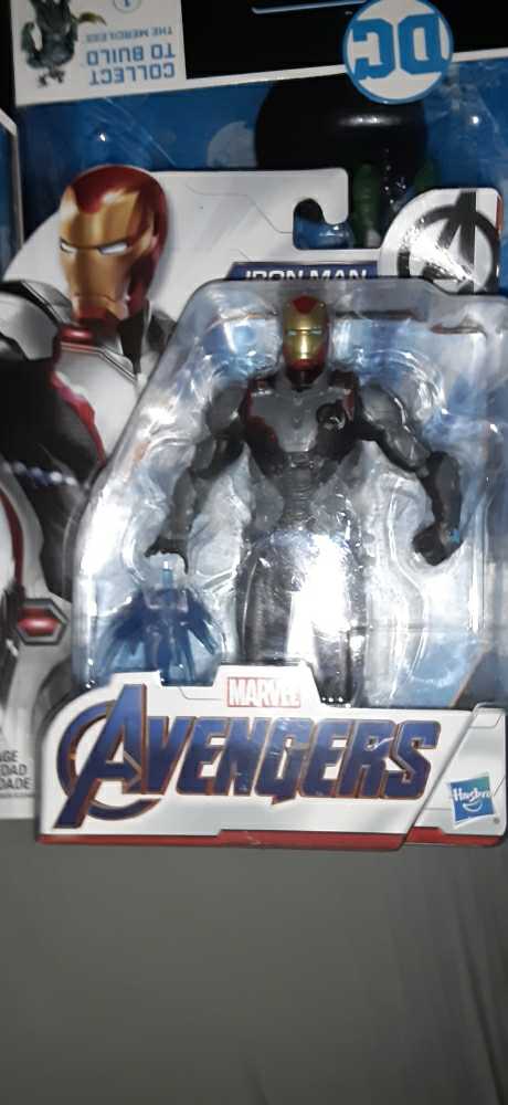 AVENGERS : QUANTUM TEAM SUIT - Hasbro - Marvel (Marvel: Avengers: 6”) action figure collectible [Barcode 630509747375] - Main Image 2