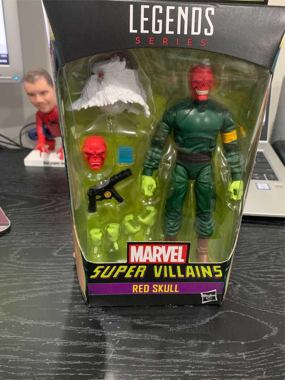 Red Skull - Hasbro (Marvel Super-Villains The Vault) action figure collectible [Barcode 5010993865307] - Main Image 2