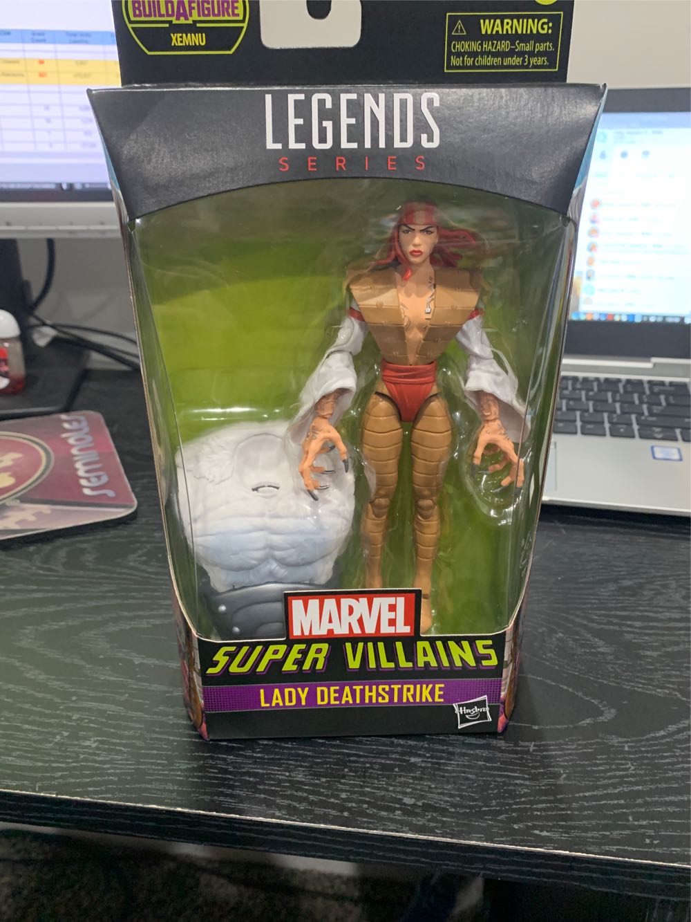 Lady Deathstrike - Hasbro (Marvel Legends - Xemnu) action figure collectible [Barcode 5010993834679] - Main Image 2