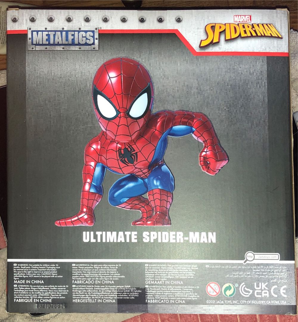 Hero Collector Marvel Heavyweights Collection | Captain America Avengers: Endgame Heavyweight Metal Figurine 8 By Eaglemoss  (Marvel Heavyweights Collection) action figure collectible [Barcode 801310328668] - Main Image 2