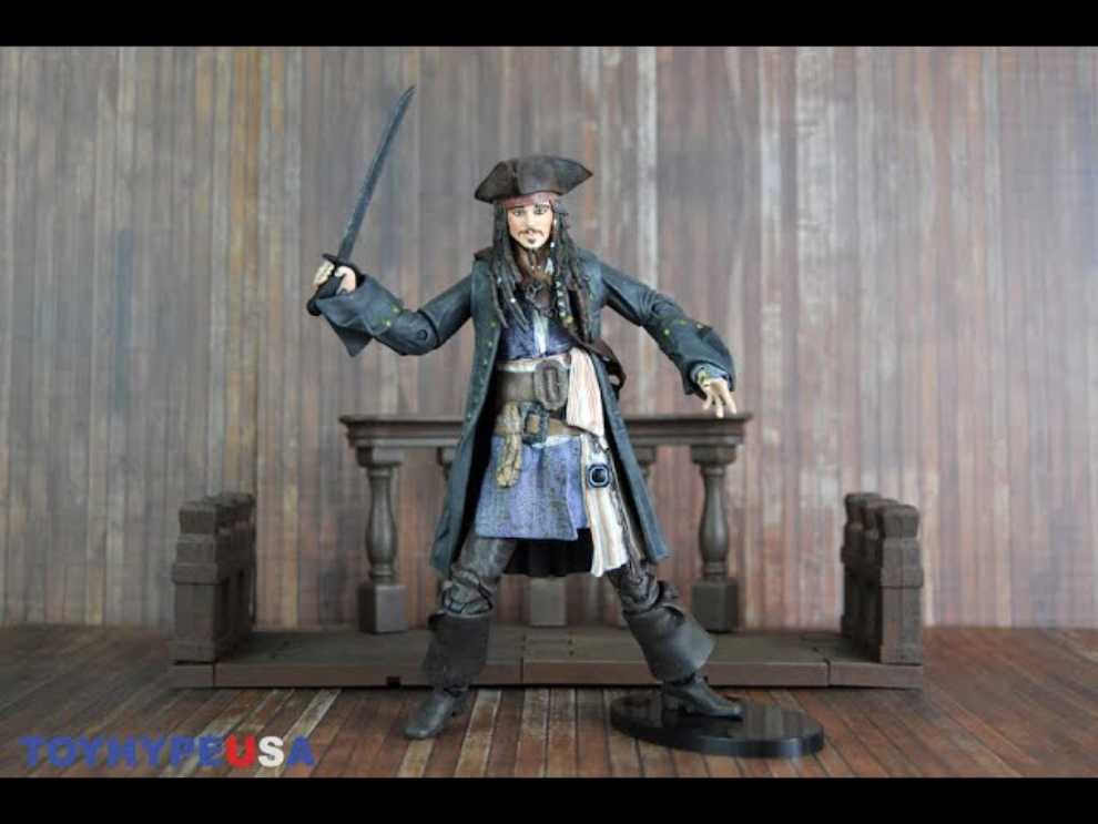 Diamond Select Toys Pirates Of The Caribbean Jack Sparrow - Diamond Select Toys (Pirates Of The Caribbean: Dead Men Tell No Tales) action figure collectible [Barcode 699788824610] - Main Image 3