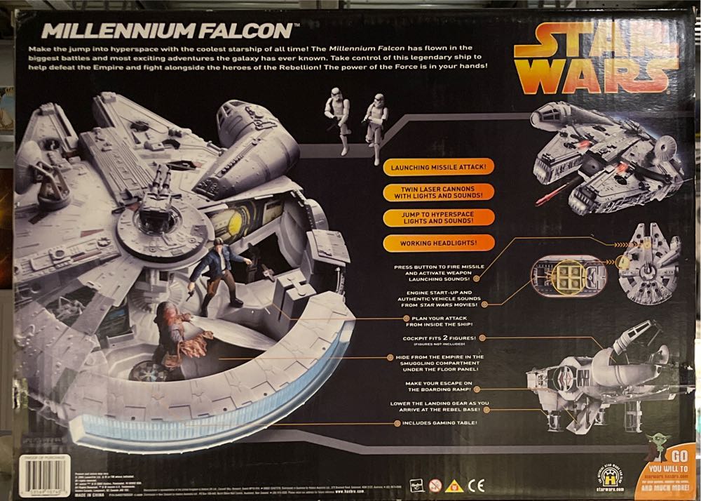 Millennium Falcon - Hasbro (Star Wars - Revenge Of The Sith) action figure collectible [Barcode 653569107408] - Main Image 2
