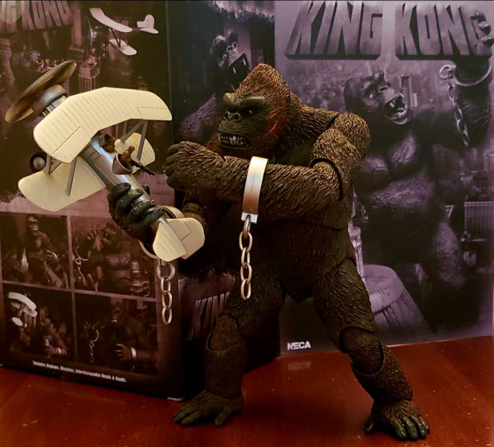 Incredibles, The: MR. INCREDIBLE in “Glory Days” suit