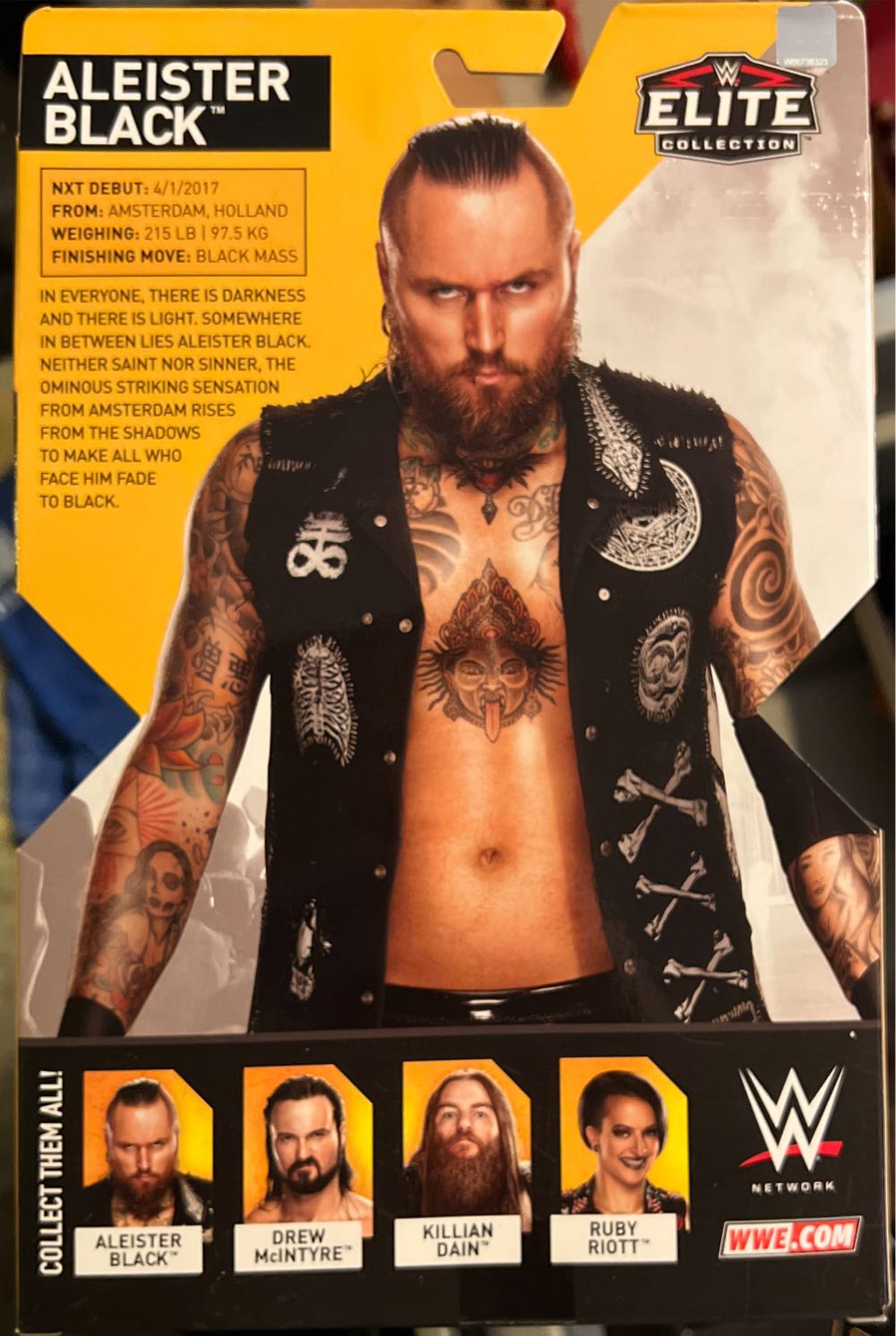 Aleister Black - Mattel (WWE Elite Collection - NXT Take Over 4) action figure collectible [Barcode 887961634723] - Main Image 2