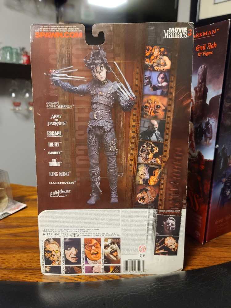 Edward Scissorhands - McFarlane Toys (Movie Maniacs) action figure collectible - Main Image 2