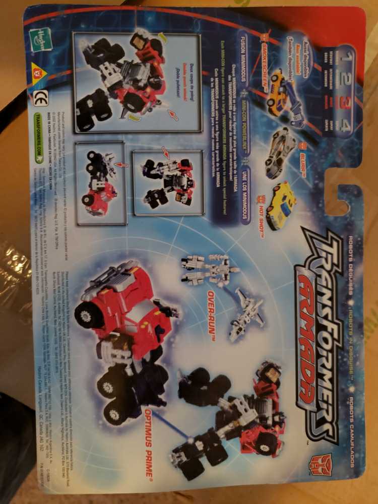 Optimus Prime  (Transformers Armada) action figure collectible [Barcode 076930807279] - Main Image 2