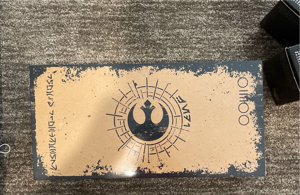 Skywalker Legacy Lightsaber Set  action figure collectible [Barcode 400934713340] - Main Image 2