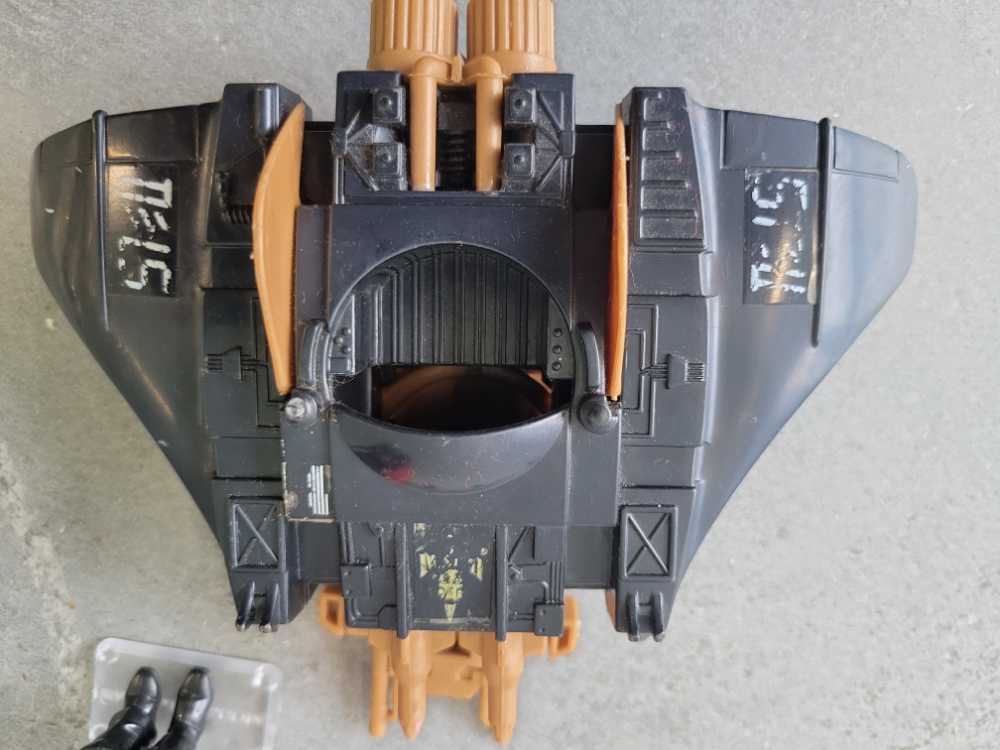 Destro [v2] - Hasbro (G.I. Joe - A Real American Hero) action figure collectible - Main Image 4