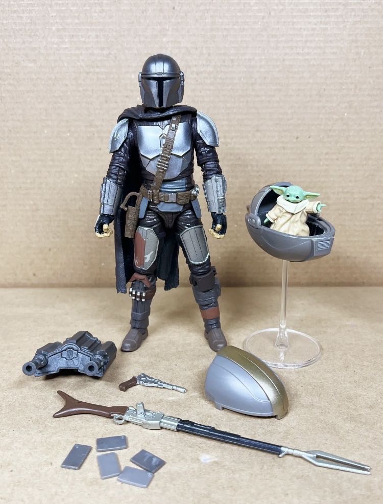 Mandalorian Din Djarin & The Child - Hasbro (Star Wars : The Mandalorian) action figure collectible [Barcode 5010993789924] - Main Image 3