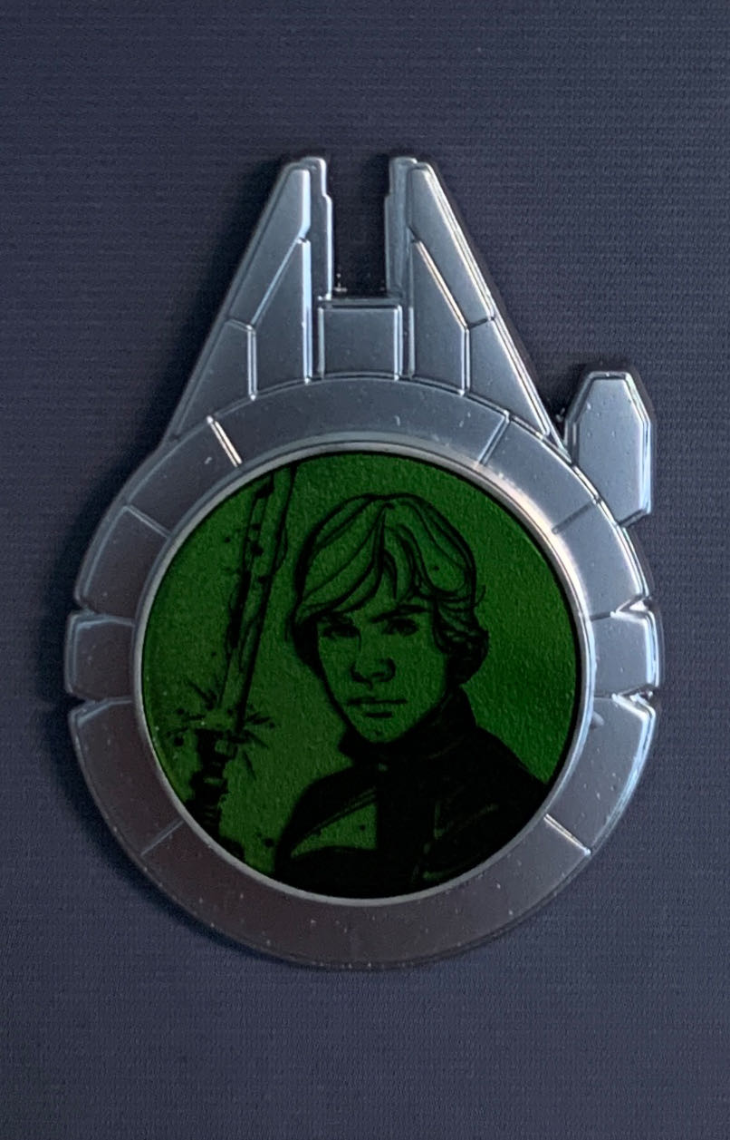 Disneyland Resort December Pin Releases  action figure collectible [Barcode 400021093010] - Main Image 2