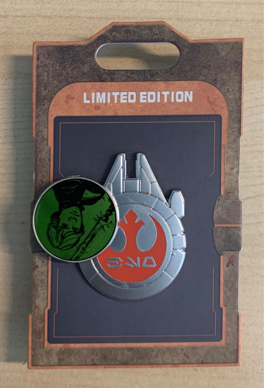 Disneyland Resort December Pin Releases  action figure collectible [Barcode 400021093010] - Main Image 4