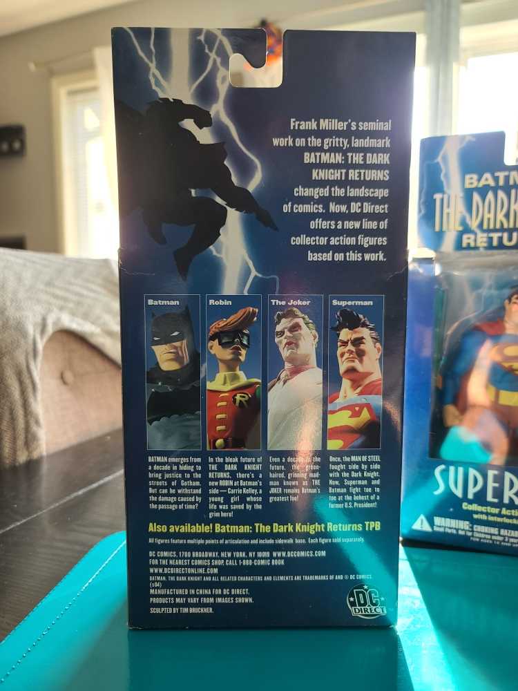 DC Direct The Dark Knight Returns Batman - DC Direct (Comic Book) action figure collectible - Main Image 2