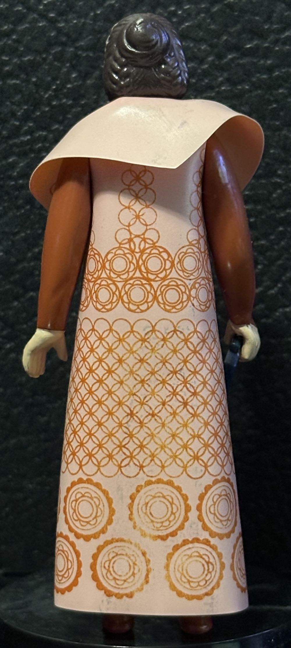 Princess Leia Organa - Bespin Gown (crew neck) - Kenner (Star Wars) action figure collectible - Main Image 2