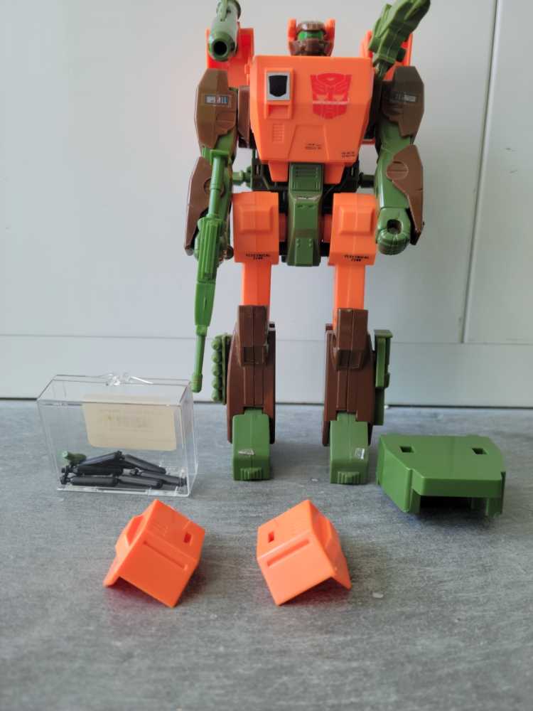 Transformers G1 Roadbuster - Hasbro (Generation 1) action figure collectible - Main Image 2