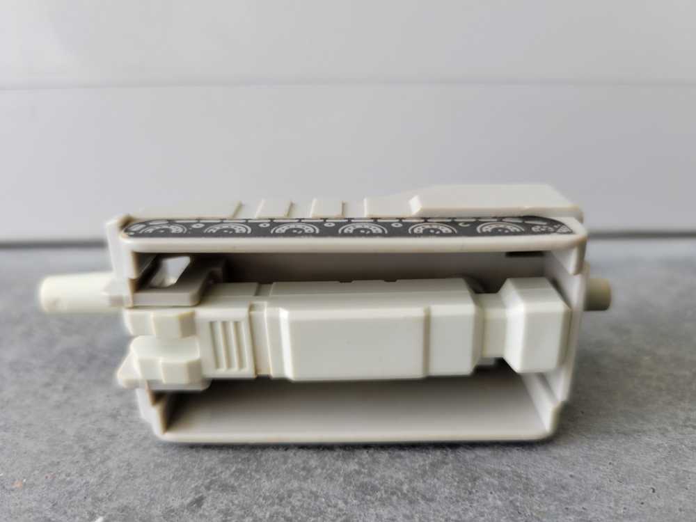 Slammer With Metroplex Scamper And Six-Gun Six Gun Autobot City Base Original - Hasbro (1986) action figure collectible - Main Image 4