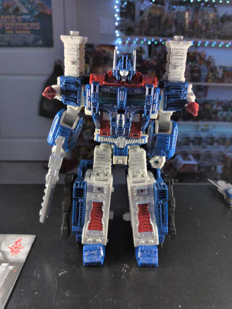 Ultra Magnus Siege - Hasbro (War For Cybertron Trilogy) action figure collectible - Main Image 2