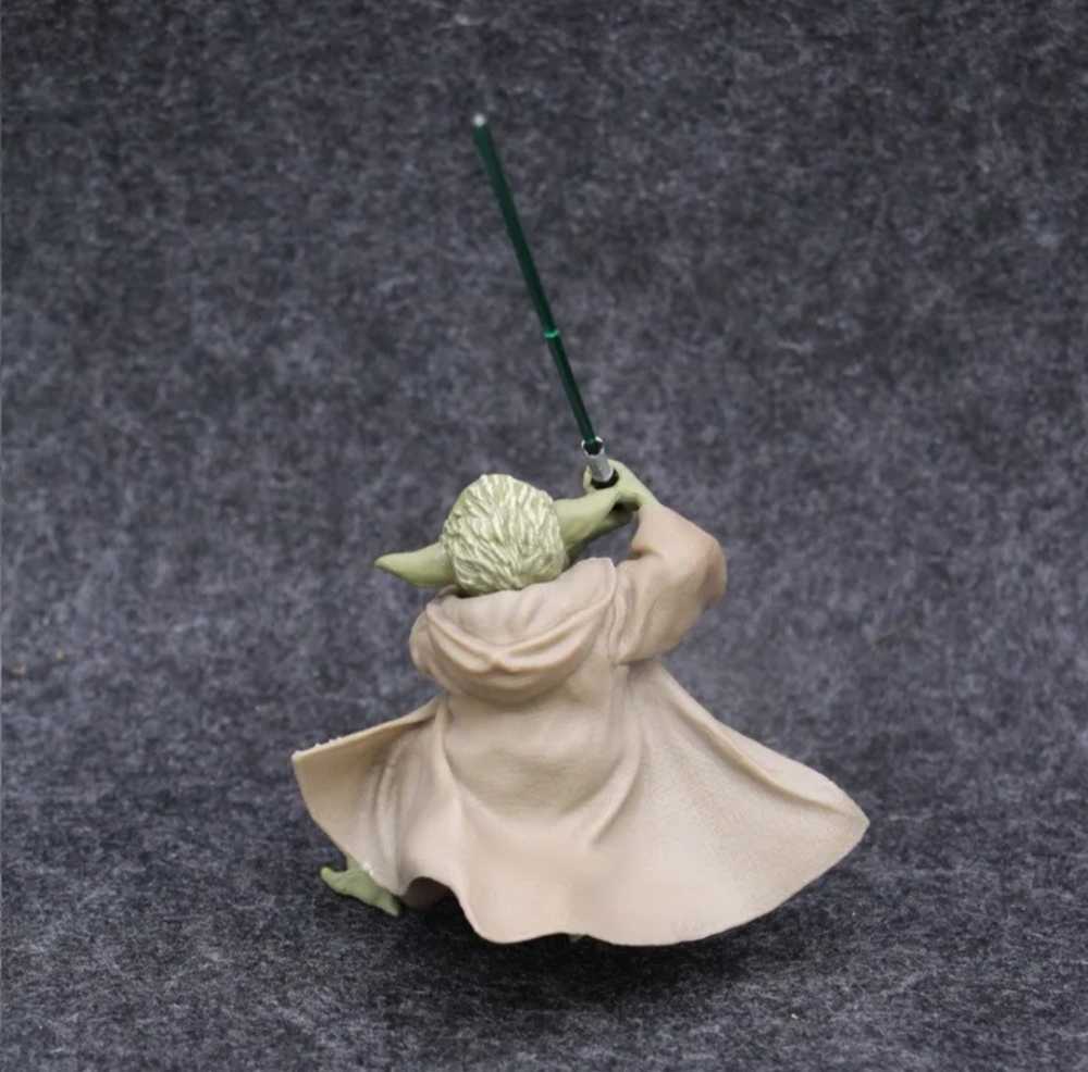 Yoda - Disney (Star Wars) action figure collectible - Main Image 2