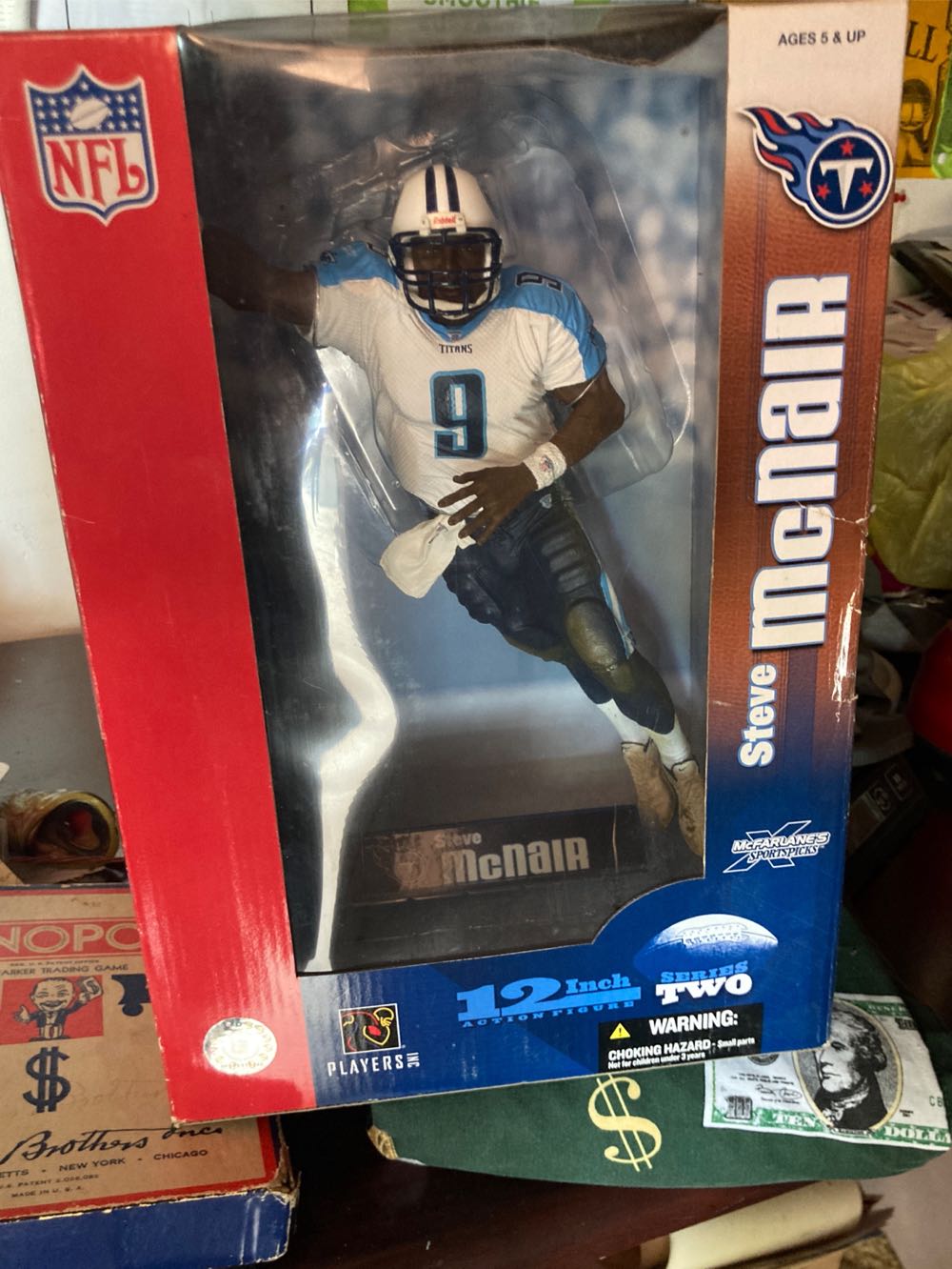 Nfl Sports Picks Steve Mcnair Deluxe Action Figure White Jersey  action figure collectible [Barcode 787926742466] - Main Image 3